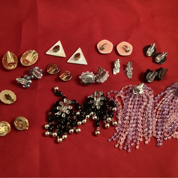 Cool vintage clip on earrings lot - Picture 7 of 7